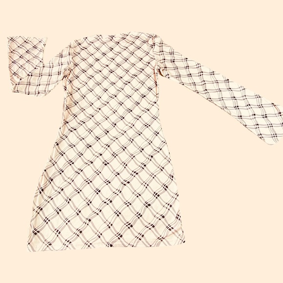 Plaid Dress with Flared Sleeves M - Picture 13 of 16